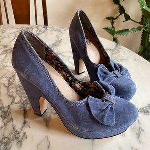 Seychelles Ampersand Heel 7.5